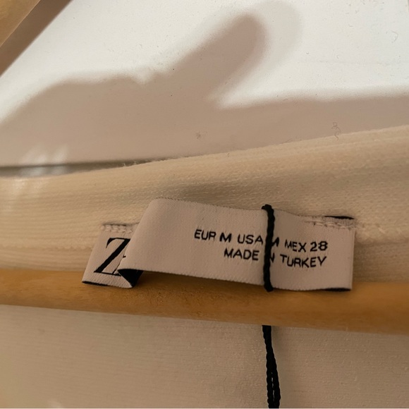 Long sleeved scooped neck (Zara) - Picture 2 of 5